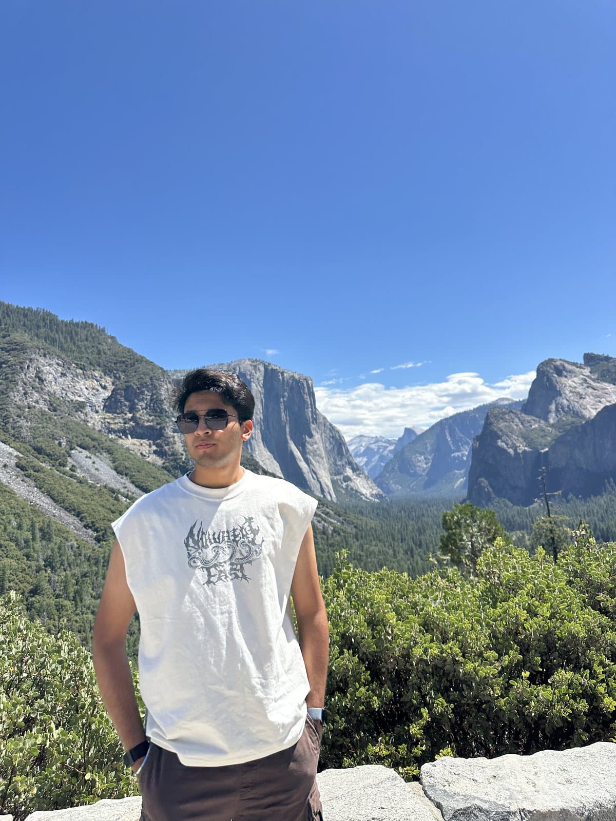 Yosemite Valley, photo 1
